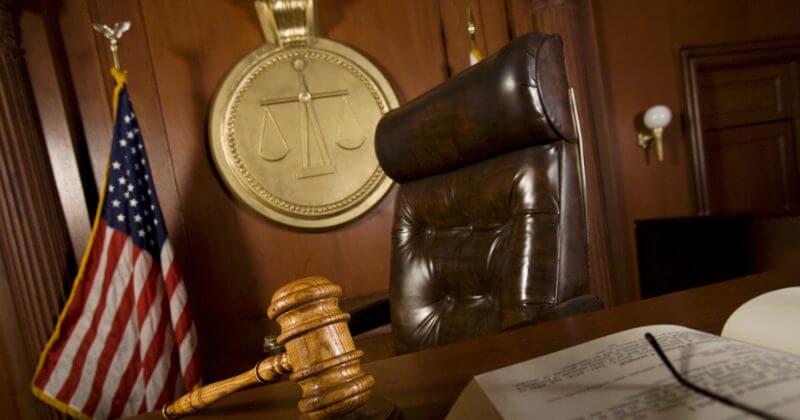 Moción para Reabrir